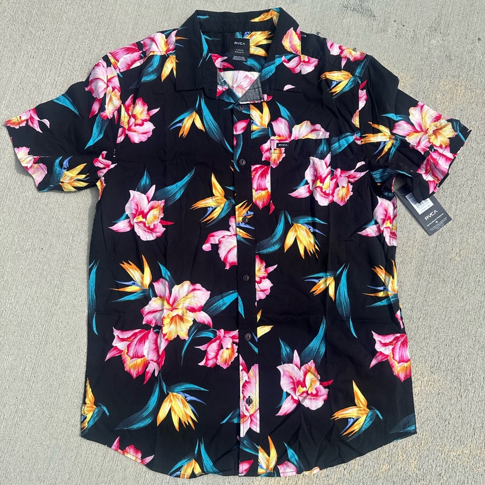 RVCA Casual Button Down Shirt with Akora Floral Print Size Large